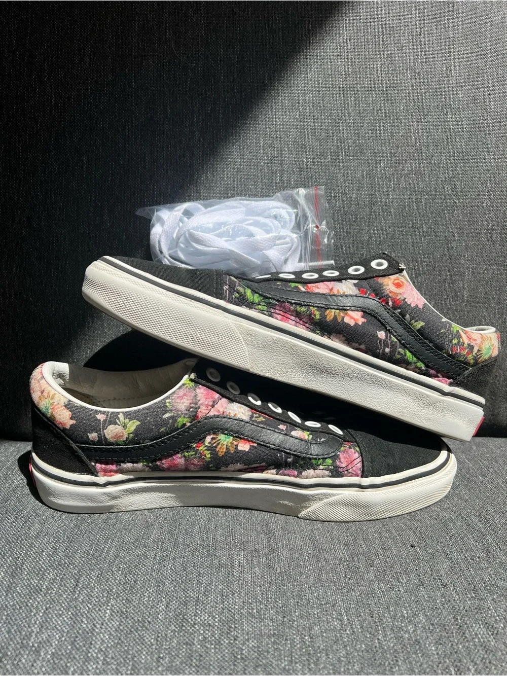 Vans Old Skool Garden Floral Sneakers - Women’s 9.0